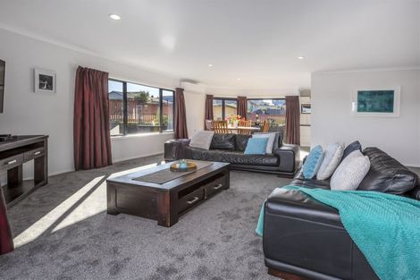 Photo of property in 14 Nelson Avenue, Aotea, Porirua, 5024