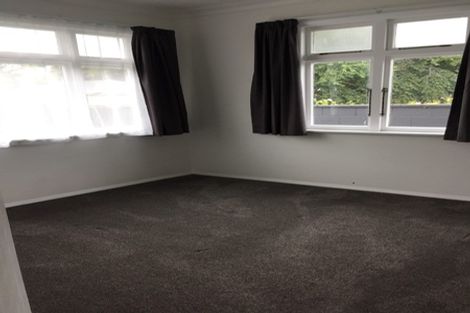Photo of property in 16 Milson Line, Roslyn, Palmerston North, 4414