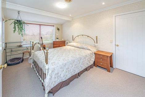 Photo of property in 12 St Johns Heights, Otamatea, Whanganui, 4500