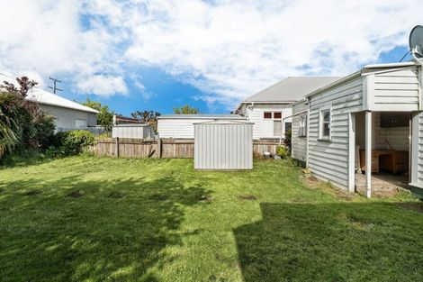 Photo of property in 283 Oxford Street, South Dunedin, Dunedin, 9012