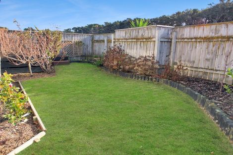 Photo of property in 16 Cousins Avenue East, Foxton Beach, Foxton, 4815