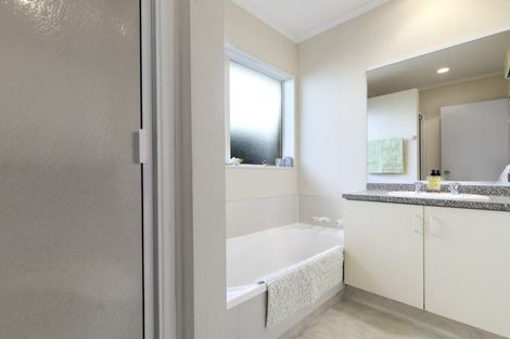 Photo of property in 12/492 Otumoetai Road, Otumoetai, Tauranga, 3110