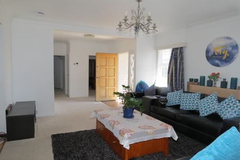 Photo of property in 111 Manuroa Road, Takanini, 2112