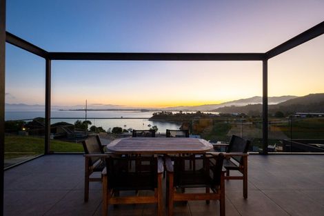 Photo of property in 21 Talisman Heights, Kaiteriteri, Motueka, 7197