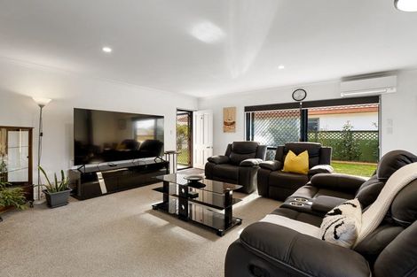Photo of property in 4 Pemberton Way, Greerton, Tauranga, 3112