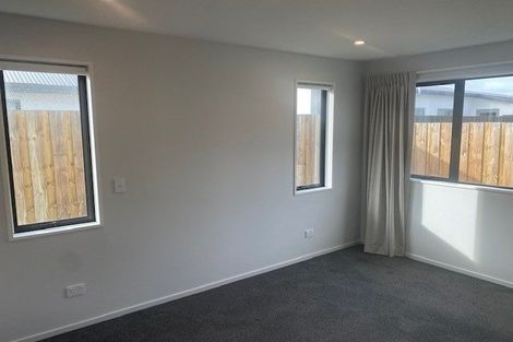 Photo of property in 8 Sarah Nicholls Street, Belfast, Christchurch, 8051