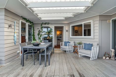 Photo of property in 108 Beach Road, Onerahi, Whangarei, 0110