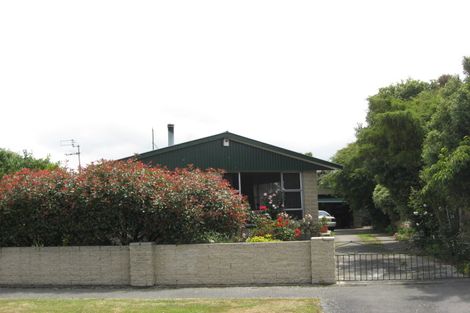 Photo of property in 22 Arran Crescent, Woolston, Christchurch, 8062