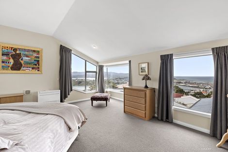 Photo of property in 50 Alexandra Road, Hataitai, Wellington, 6021