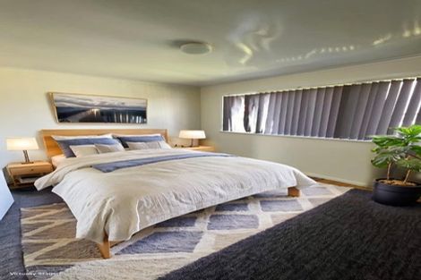 Photo of property in 63 Great South Road, Papakura, 2110