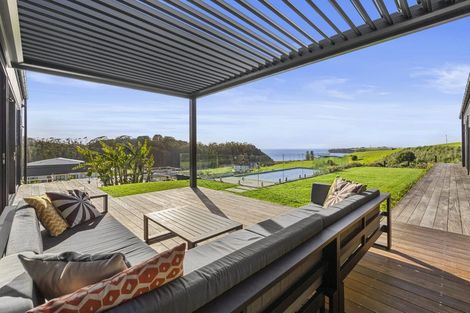 Photo of property in 26 Taha Puke Road, Okura Bush, Albany, 0794