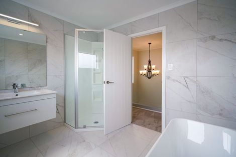 Photo of property in 18 Prestbury Grove, Churton Park, Wellington, 6037