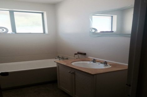 Photo of property in 2/7 Kinross Street, Hei Hei, Christchurch, 8042