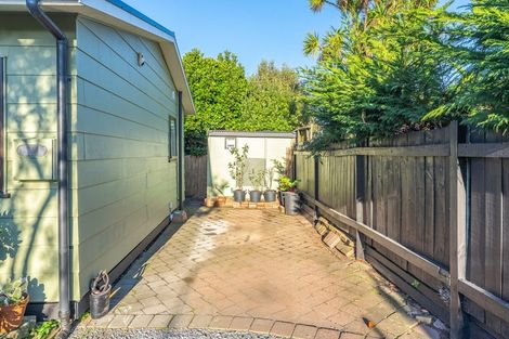 Photo of property in 27a Rauparaha Street, Waikanae Beach, Waikanae, 5036