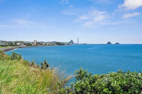Photo of property in Quarterdeck, 22/4 Buller Street, New Plymouth, 4310