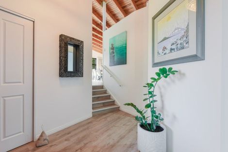 Photo of property in 15 Boons Valley Road, Waikawa, Picton, 7220