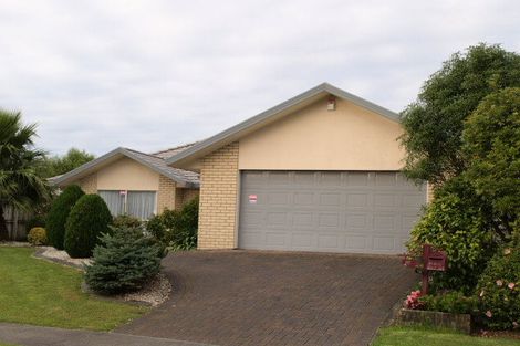 Photo of property in 10 Keswick Close, Northpark, Auckland, 2013