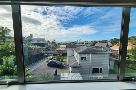 Photo of property in 89b William Bayes Place, Red Beach, 0932