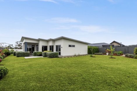 Photo of property in 147 Arataki Road, Havelock North, 4130