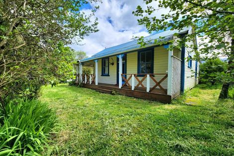 Photo of property in 5 Town Belt South, Blackball, 7804