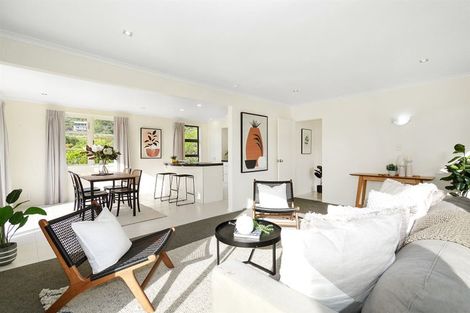 Photo of property in 2 Melville Street, Tawa, Wellington, 5028