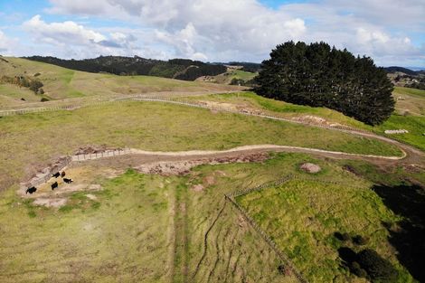 Photo of property in 2708 Kaipara Coast Highway, Glorit, Warkworth, 0984