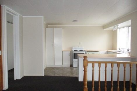 Photo of property in 22 Glen Close, Glen Eden, Auckland, 0602