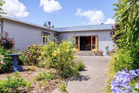Photo of property in 65 Oparatai Road, Mangatainoka, Pahiatua, 4982