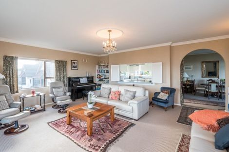Photo of property in 65 Marine Parade, Paraparaumu Beach, Paraparaumu, 5032