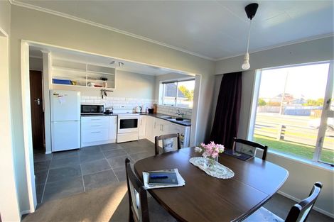 Photo of property in 2a Erin Street, Hawera, 4610