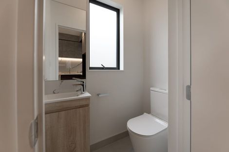 Photo of property in 8/7 Brookfield Road, Te Atatu Peninsula, Auckland, 0610