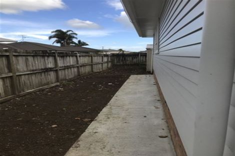 Photo of property in 17 Orion Street, Papakura, 2110