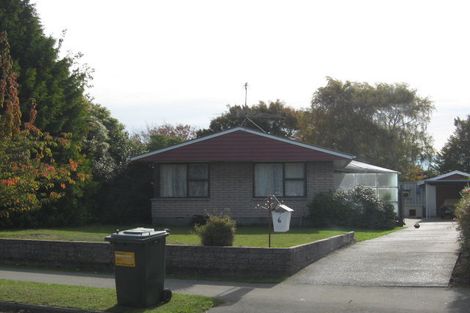 Photo of property in 6 Gladson Avenue, Sockburn, Christchurch, 8042