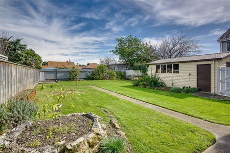 Photo of property in 2/33 Nuffield Avenue, Marewa, Napier, 4110