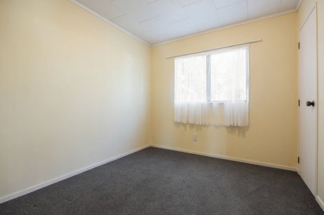 Photo of property in 35 Collins Road, Melville, Hamilton, 3206