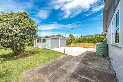 Photo of property in 36 Kowhai Street, Castlecliff, Whanganui, 4501