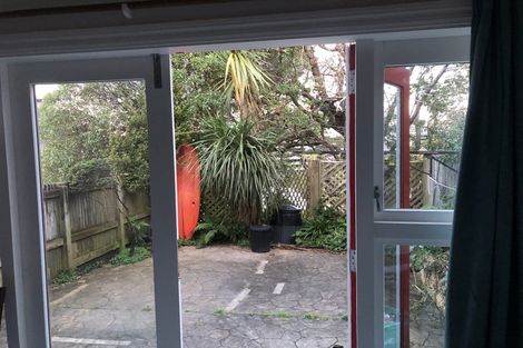 Photo of property in 15 Glenbervie Terrace, Thorndon, Wellington, 6011