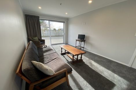 Photo of property in 80 Summerhill Drive, Fitzherbert, Palmerston North, 4410