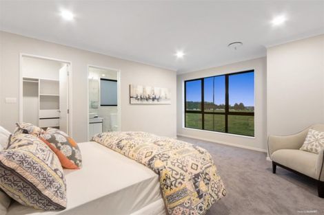 Photo of property in 13 Golden Avenue, Flat Bush, Auckland, 2019