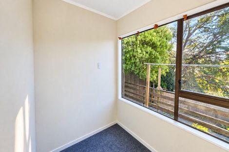 Photo of property in 2 Eclipse Lane, Whitby, Porirua, 5024