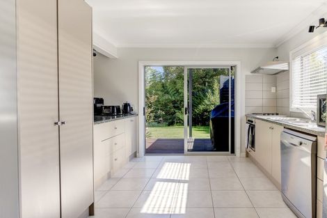 Photo of property in 24 Splitt Avenue, Glenview, Hamilton, 3206