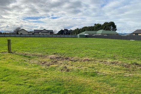 Photo of property in 16 Tui Place, Edendale, Wyndham, 9893