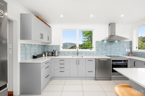 Photo of property in 11 Chichester Drive, Pinehaven, Upper Hutt, 5019