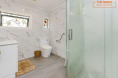 Photo of property in 37 Rosella Road, Mangere East, Auckland, 2024