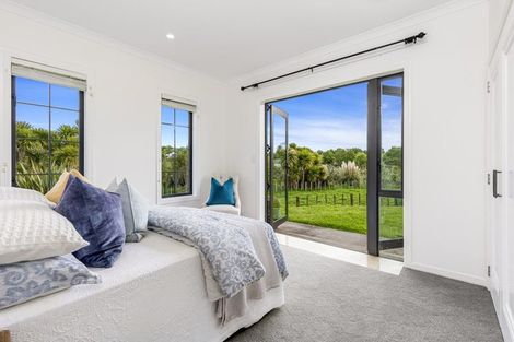 Photo of property in 23 Oak Valley Road, Dairy Flat, Albany, 0792