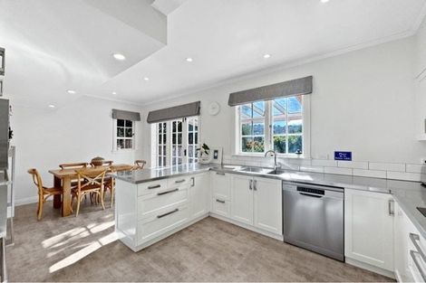 Photo of property in 12 Ravi Street, Khandallah, Wellington, 6035