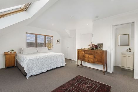 Photo of property in 10 Egremont Street, Belmont, Auckland, 0622