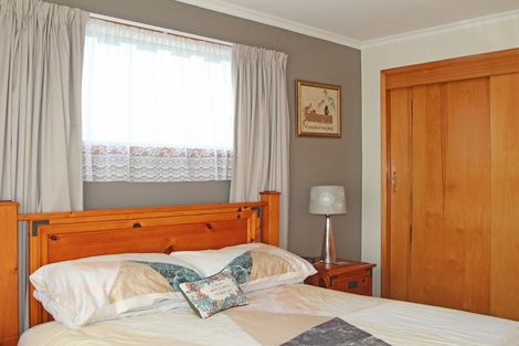 Photo of property in 7 Kenilworth Road, Oamaru North, Oamaru, 9400