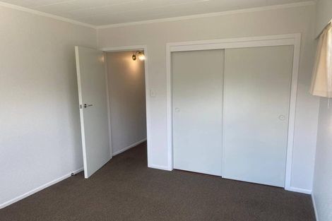 Photo of property in 5a Mckenzie Road, Mangere Bridge, Auckland, 2022