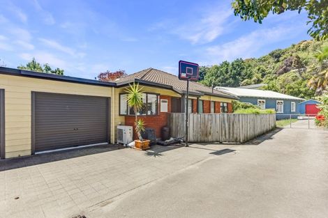 Photo of property in 2/45 Tahunanui Drive, Tahunanui, Nelson, 7011